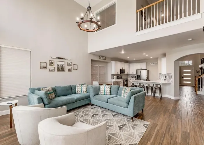 Lakefront Oasis W/covered Patio + Outdoor Kitchen Vakantiehuis Fort Worth